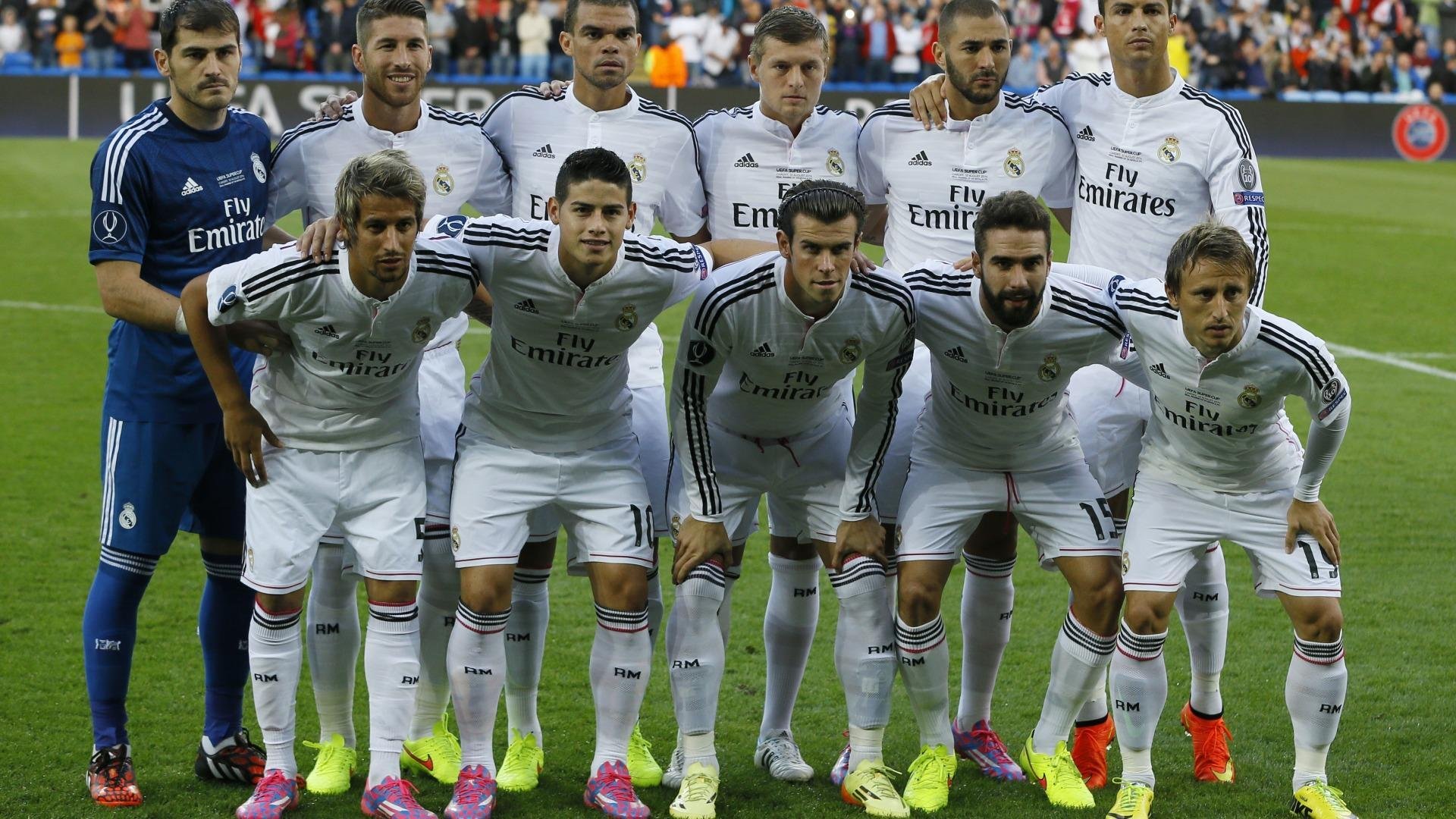 年度焦点之战,AC米兰击败拜仁,红黑军团重铸欧洲荣光